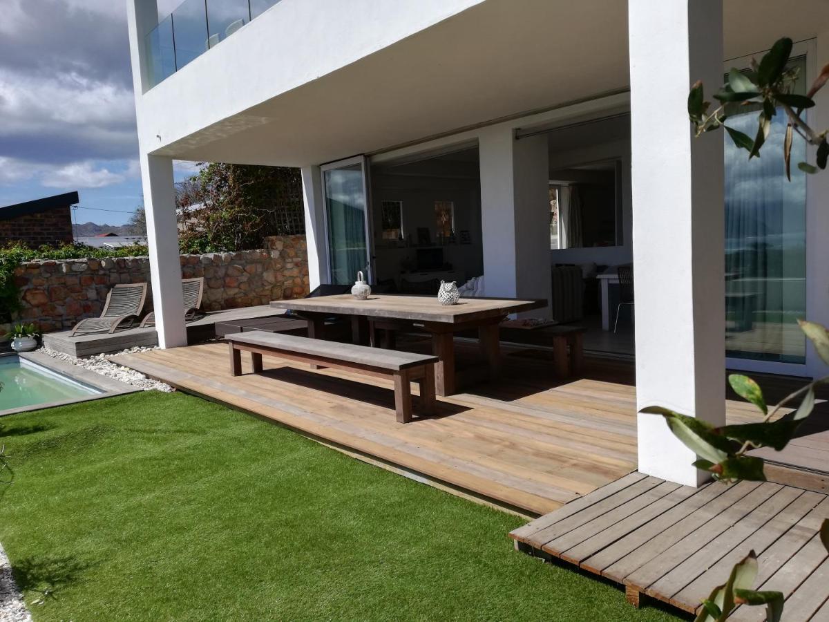 Mountain & Sea Apartments Кометджи Екстериор снимка