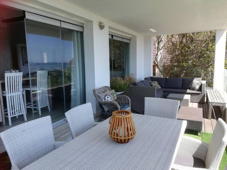Mountain & Sea Apartments Кометджи Екстериор снимка
